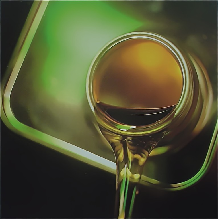 Chia theo gốc dầu và chia theo độ nhớt của dầu là 2 cách phân chia dầu nhớt cơ bản